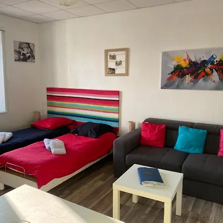 Jolie Studio 407 *